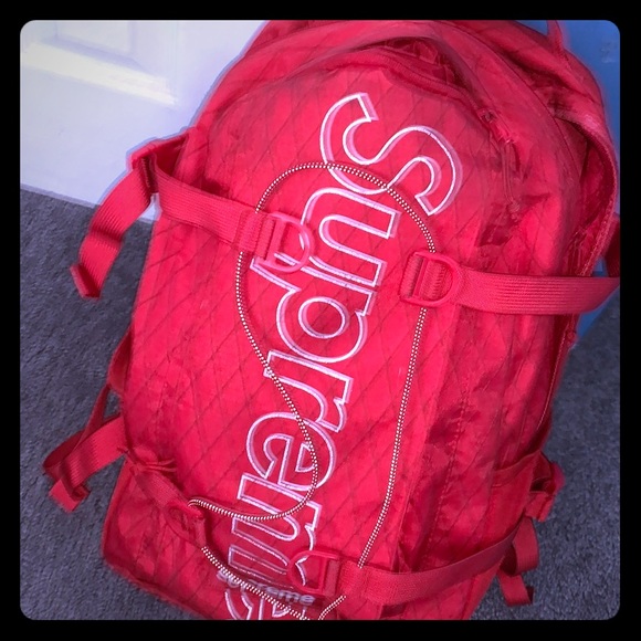 supreme fw18 backpack red